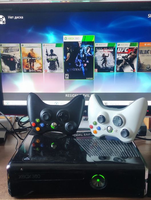 XBOX 360 250g. + 2 геймпада