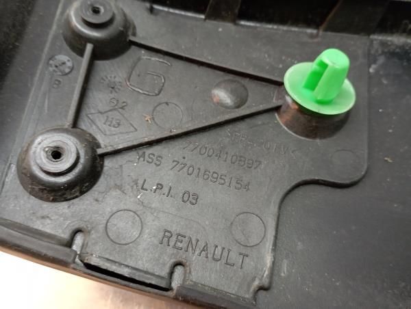 Spoiler / aileron da tampa da mala RENAULT Clio II (BB0/1/2_, CB0/1/2_