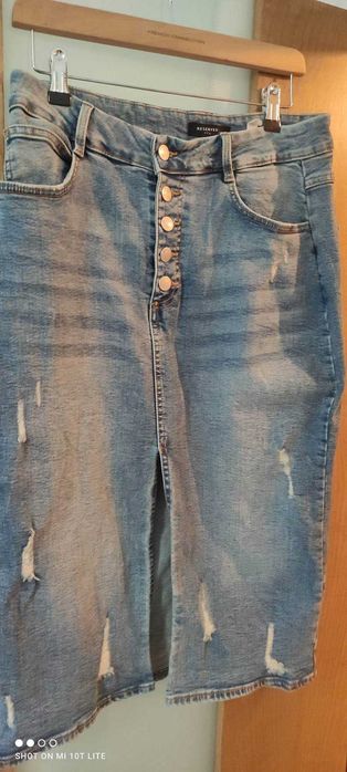 Spódnica jeansowa z rozporkiem z przodu - Reserved r.42