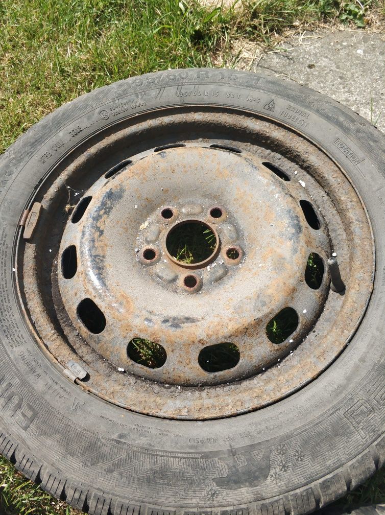 Koła zapas ford 5x108 15r  4x98 13r Seicento Cinquecento focus MK2
