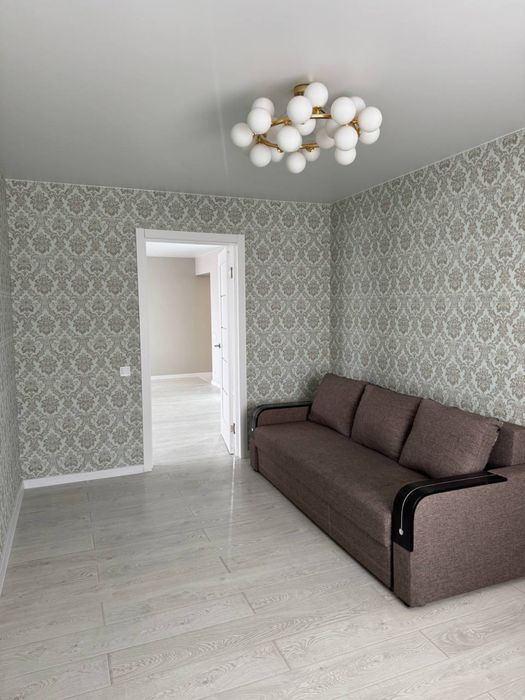 Трохкімнатна квартира в центрі міста з автономним опаленням