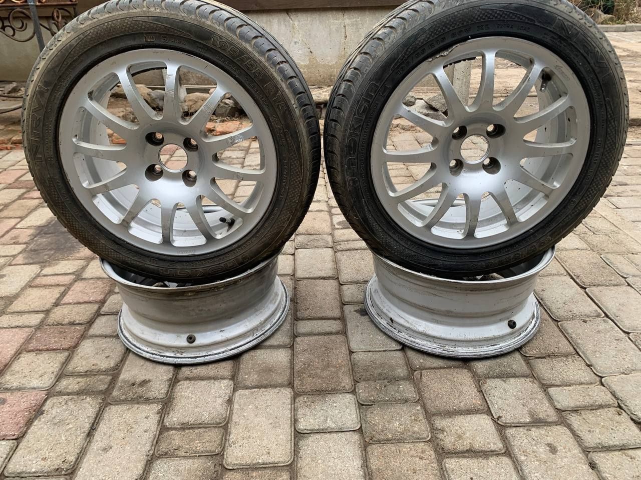 Продам титаны всмno r15