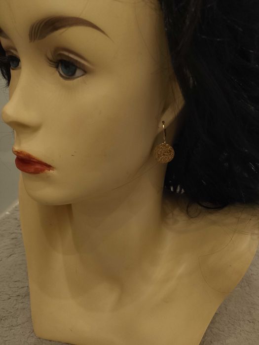 Złote kolczyki yes stal chirurgiczna monetki młotkowanie