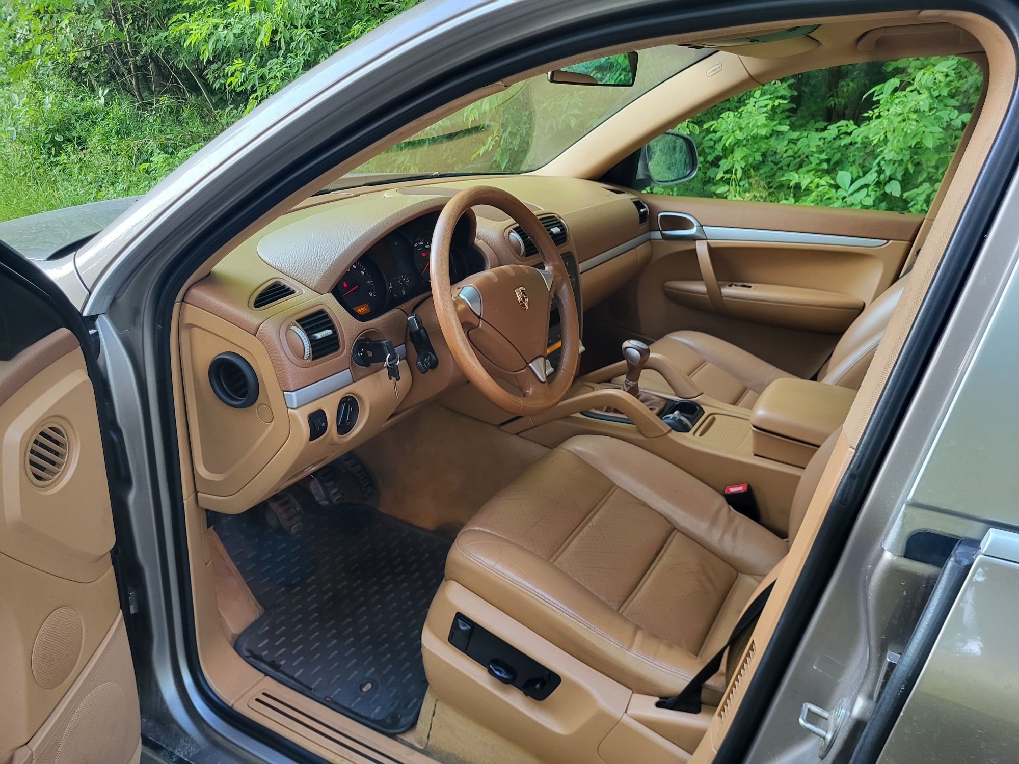 Porsche Cayenne 3.2 VR6 Manual