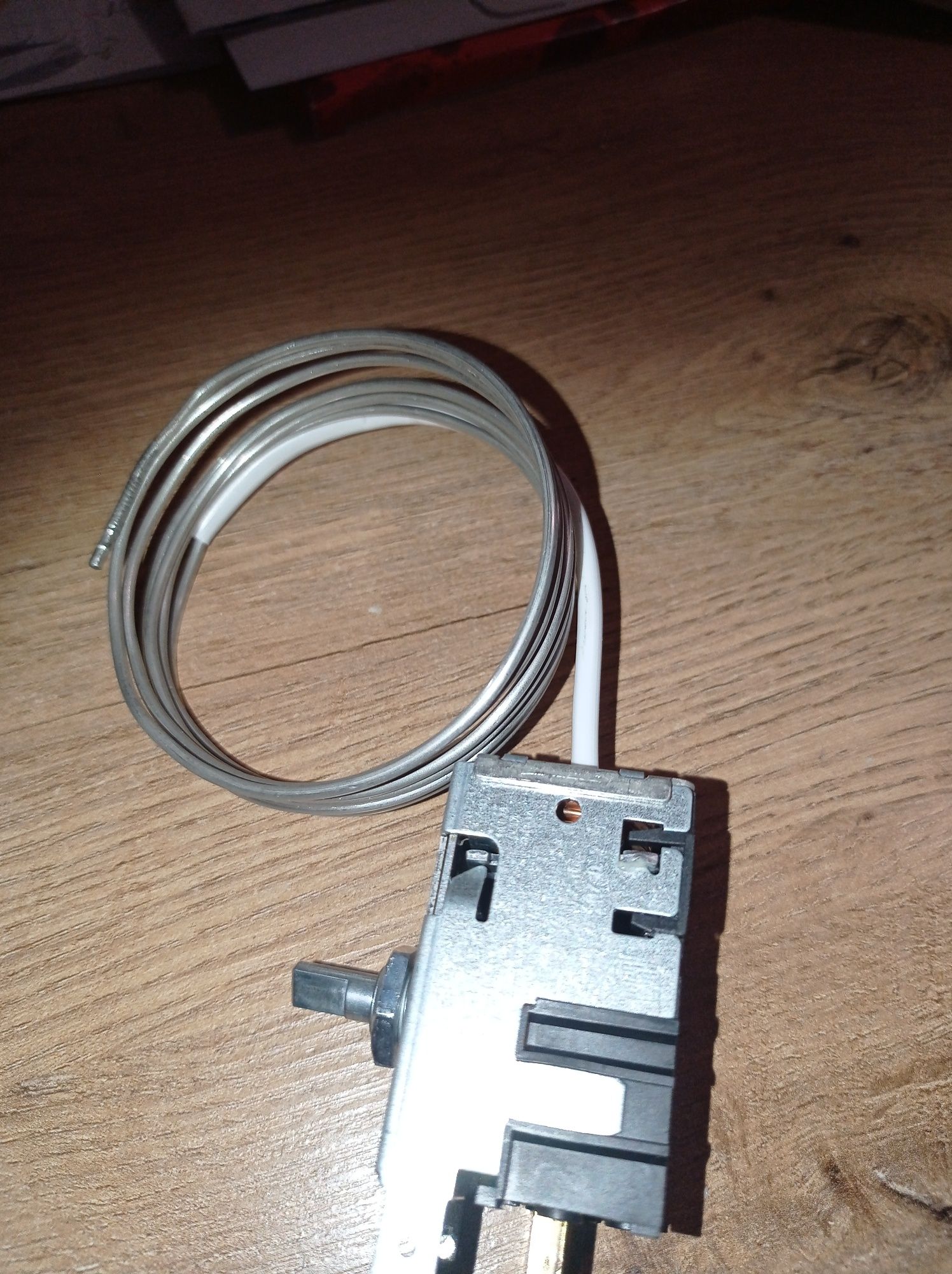 Termostat lodówki Gorenie/Hisense/Danfoss