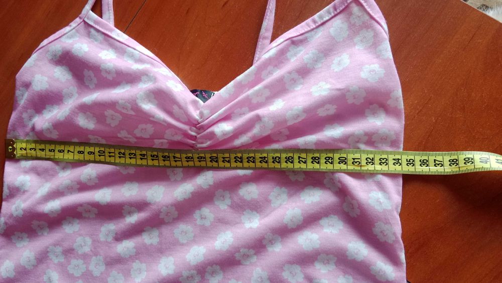 Różowa sukienka w kwiatki XS Miss Blush