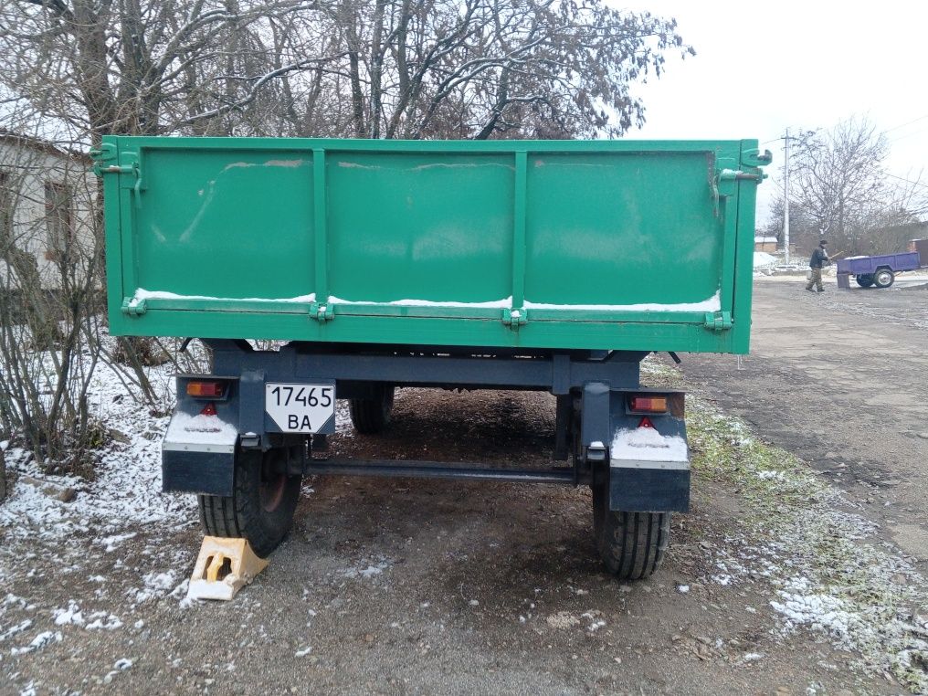 Продам Тракторний Прицеп 2птс4