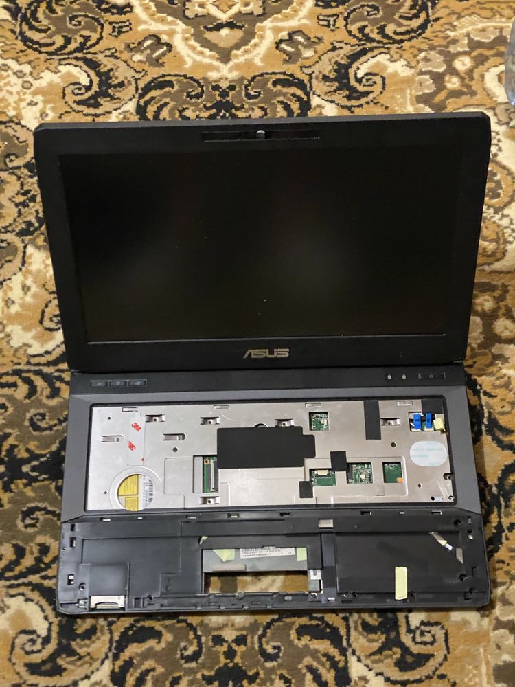 Laptopy / Asus / Acer / Mak