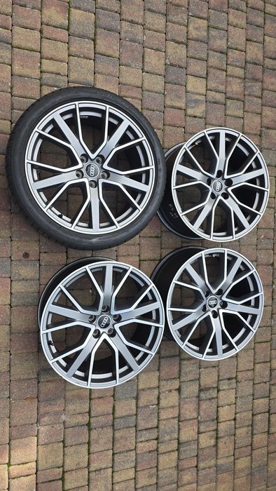 Komplet felg felgi Felga audi a4 b9 a5 8w0 19"