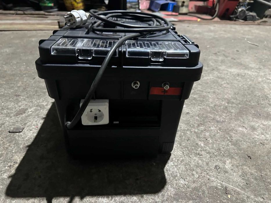 Система безперебійного живлення для будинку