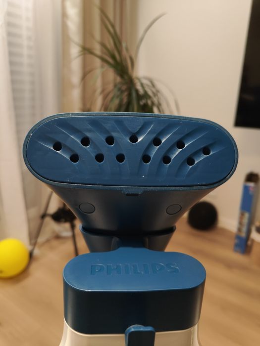 Parownica stojąca do ubrań Philips EasyTouch Plus GC527/20.