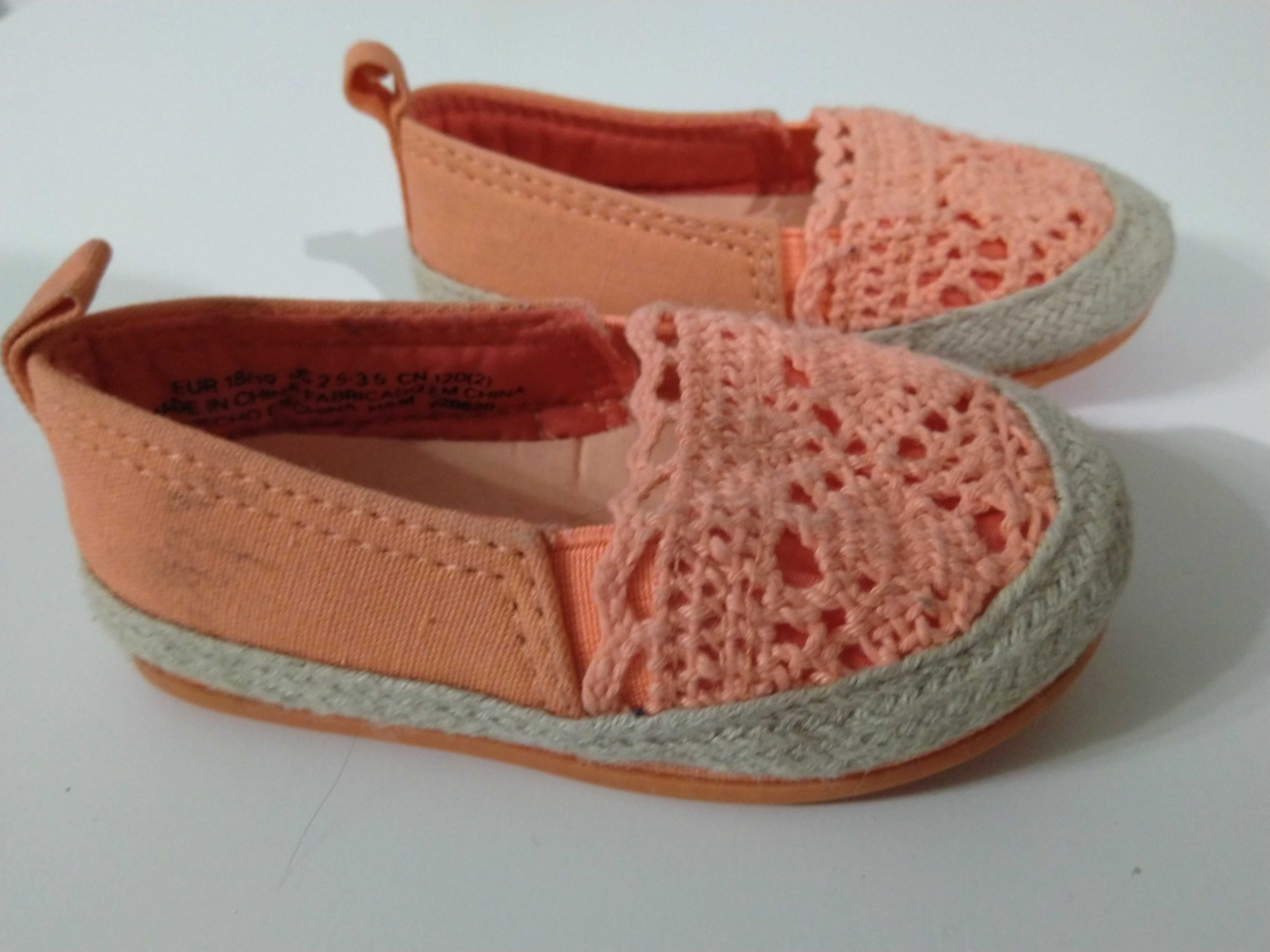 Buty espadryle dla dziewczynki marka H&M rozmiar 18-19