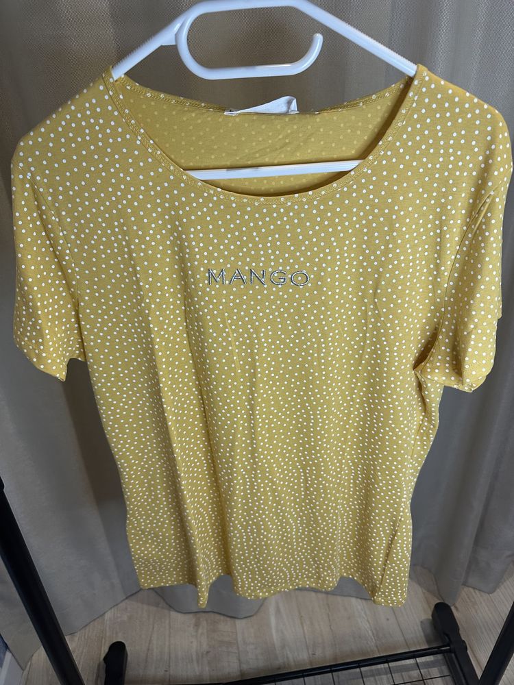 Нова жіноча футболка Mango. Розмір Л
