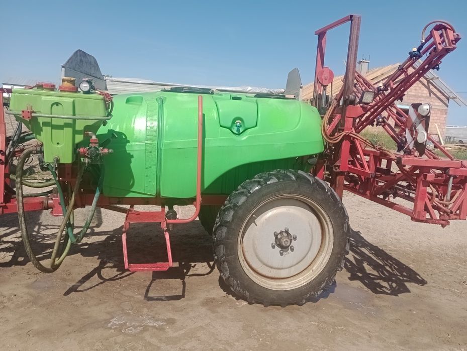 Opryskiwacz krukowiaka Apollo