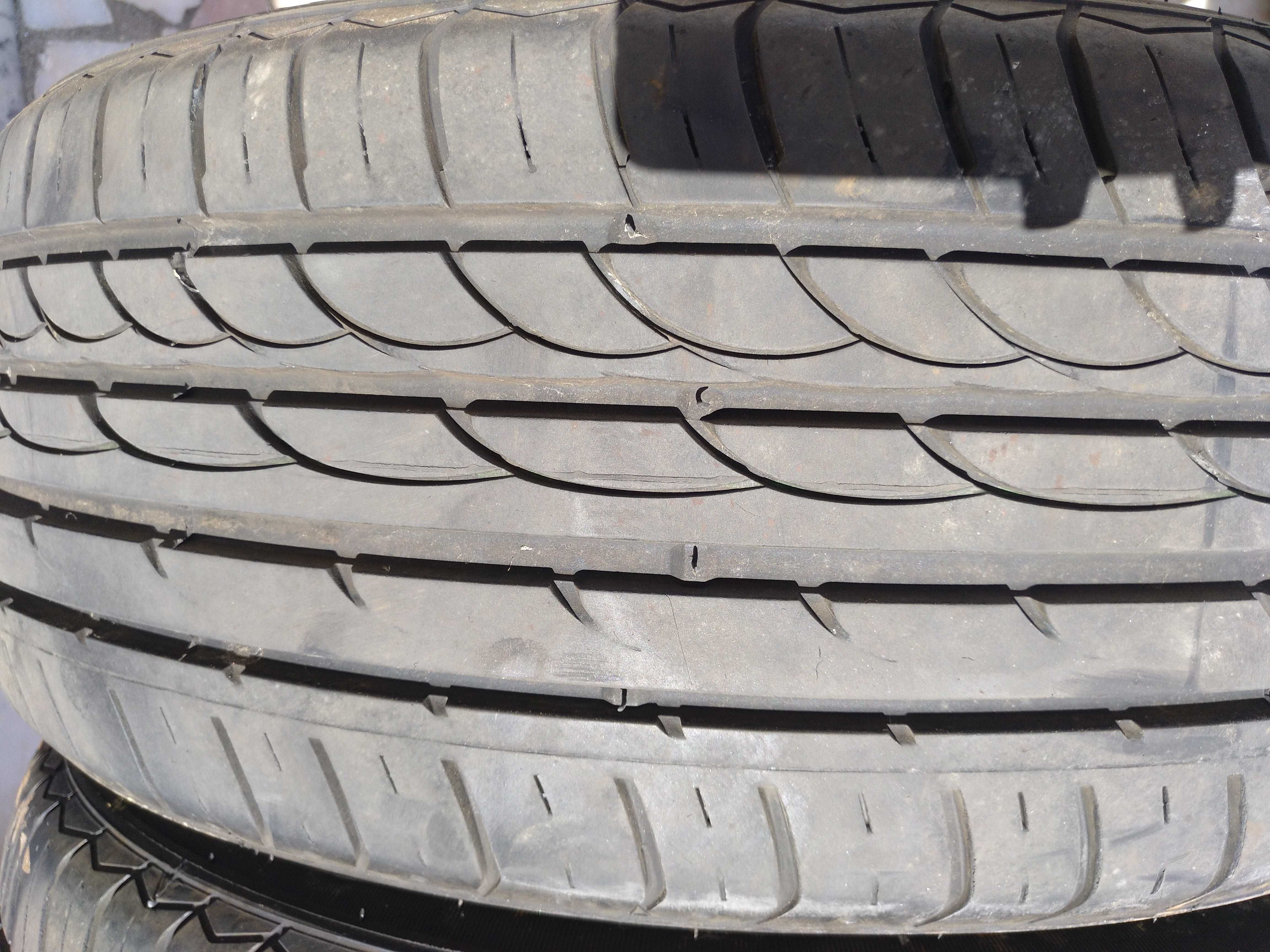 Pneus 205/50 R17 como novos