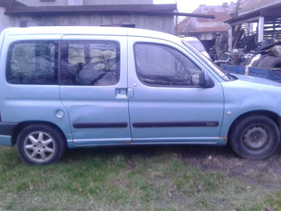 Citroen Berlingo 1 2 Partner F 2.0 HDI Maska Koła 14 15 4x108 Alufelgi