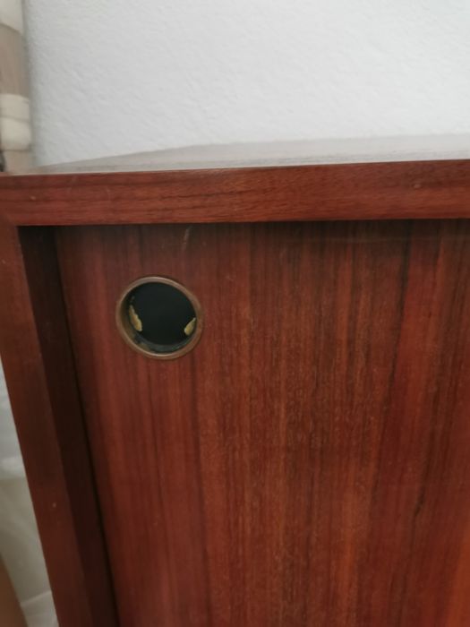 Móvel vintage em bom estado