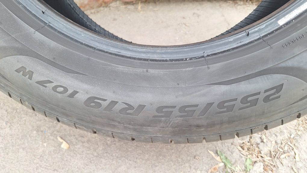 Pirelli PZero PZ4 255/55 R19 107W