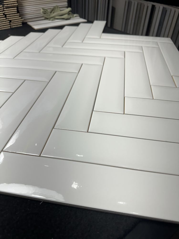 Płytki Monpelli White 29,8 x 6,5 cegiełka strukt połysk płytka ścienna