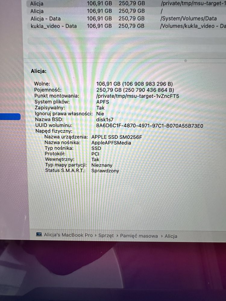 Apple Macbook pro A1502 8GB Ram ssd 256GB