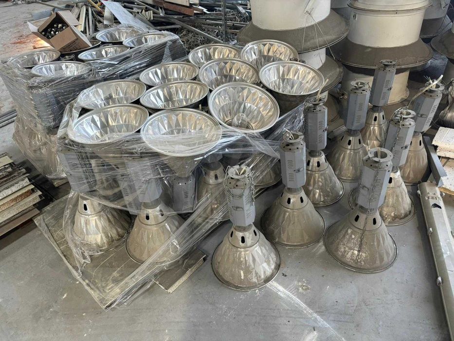 Duża lampa przemysłowa wisząca LOFT