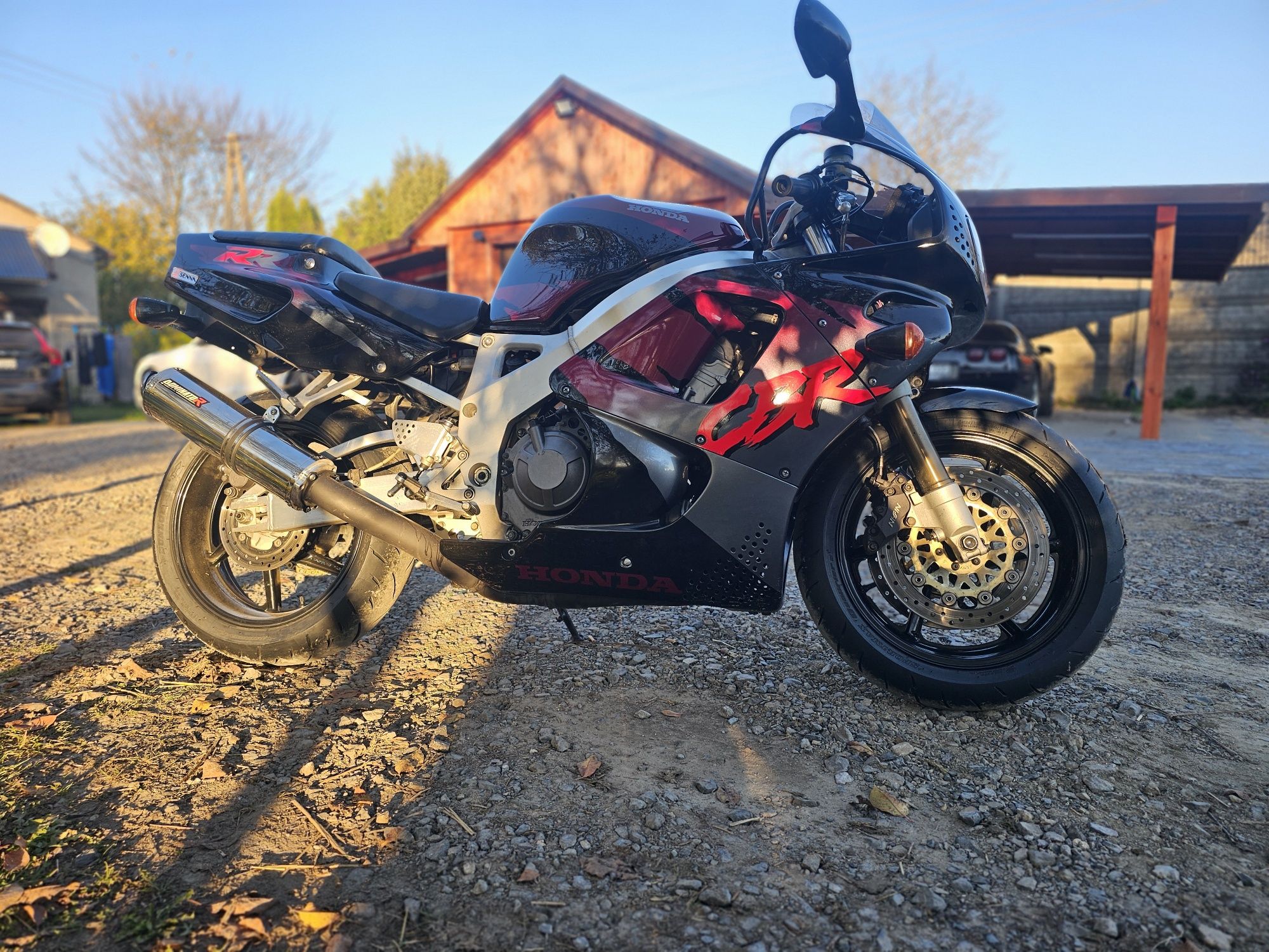 Honda CBR 900 Rr Fireblade SC28 Lift