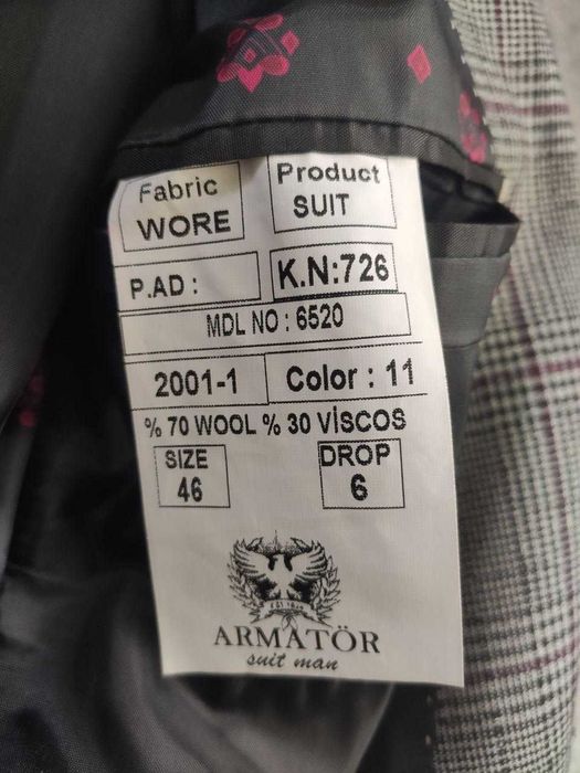 Костюм трійка, класичний костюм, костюм на випускний