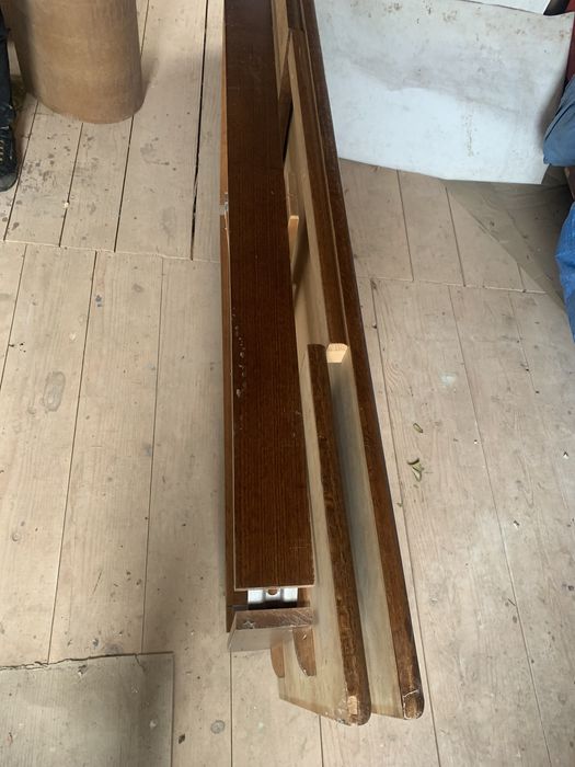 Дубовий стіл великий, розкладний