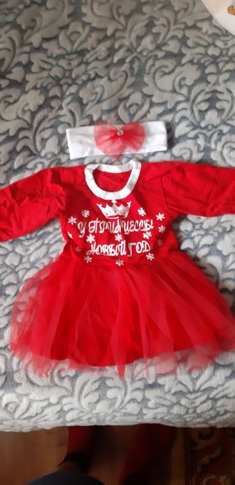 Новорічна сукня для дівчинки
