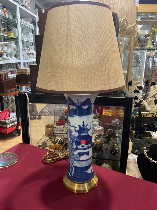 CANDIEIRO vista alegre 51 cm altura.   Mais anúncios abaixo