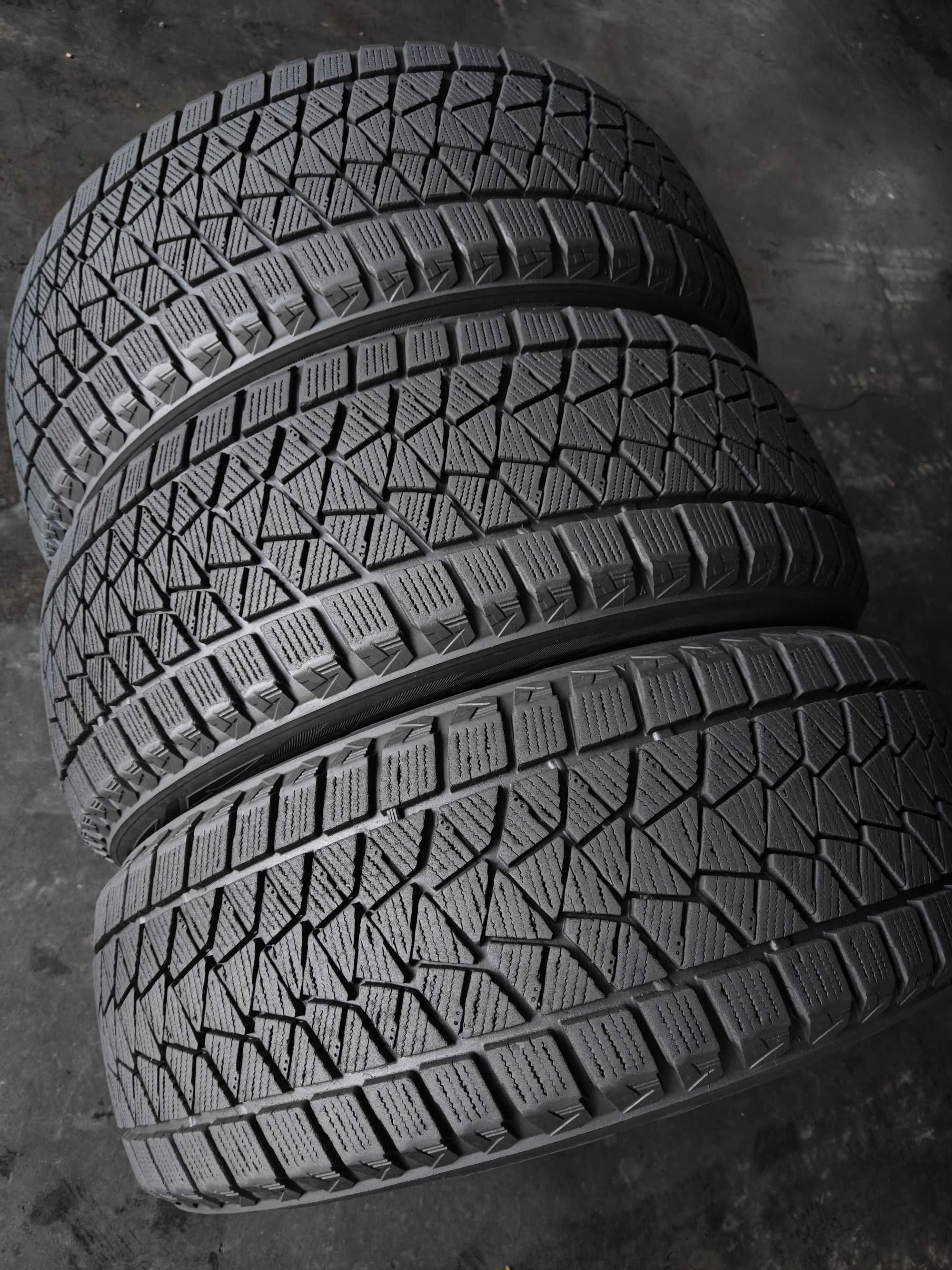 1шт/2шт. R18 225 55 шини зимові Bridgestone Blizak DM-V2 made Japan