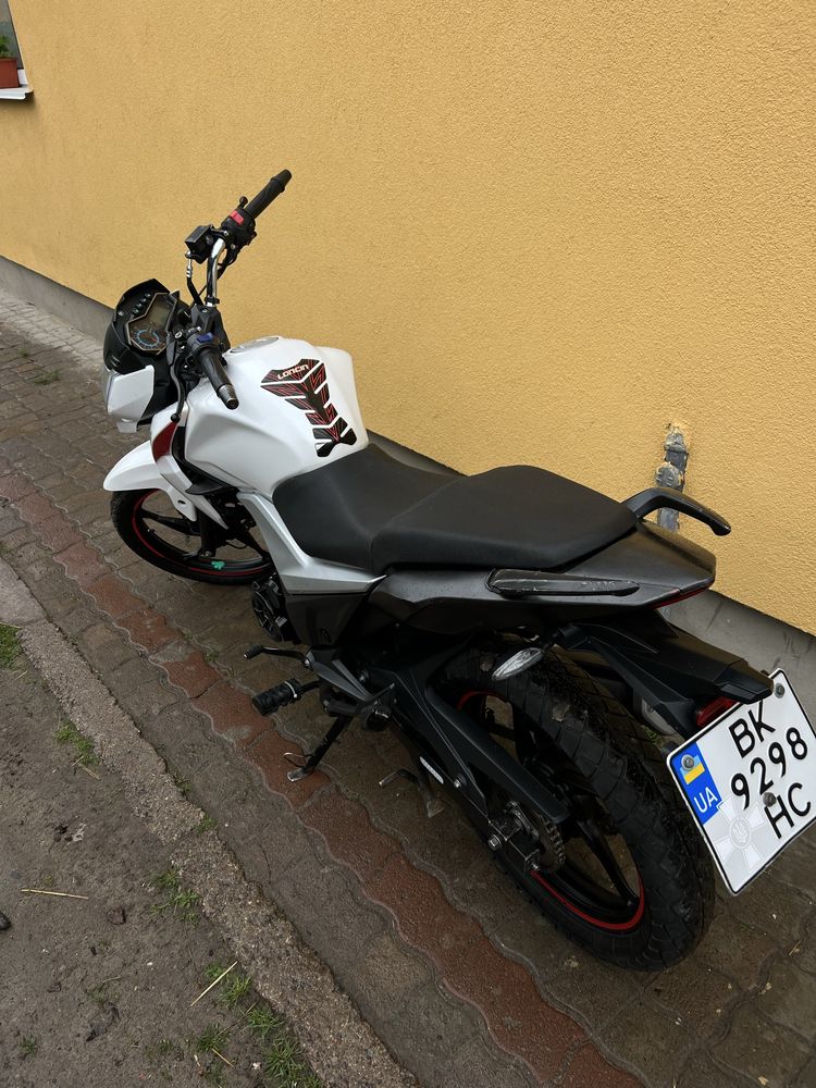 Мотоцикл Loncin cr1