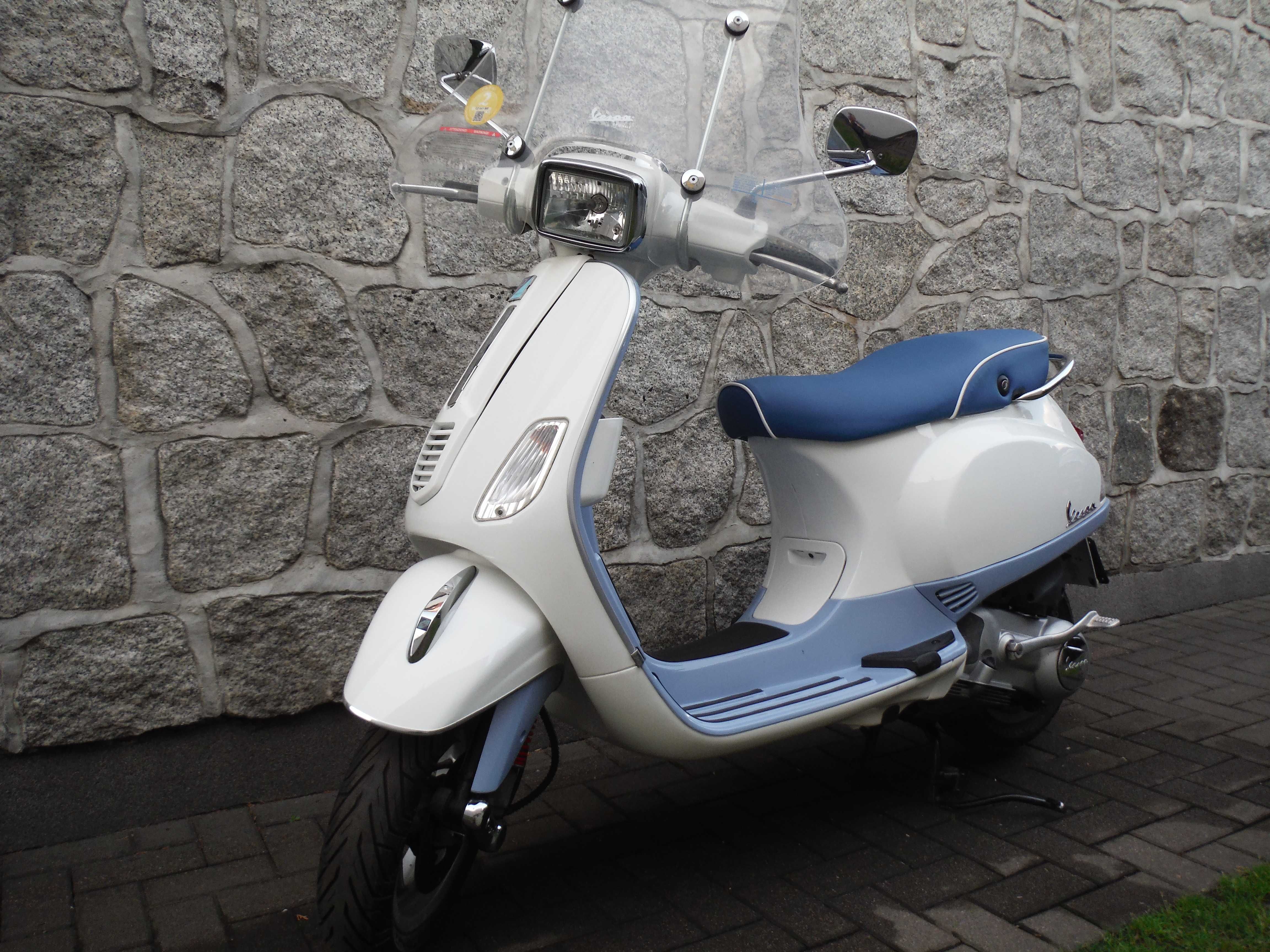 Skuter Piaggio Vespa LX Sprint 125 S