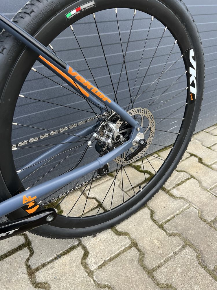 VEKTOR Gravel Tiagra disc