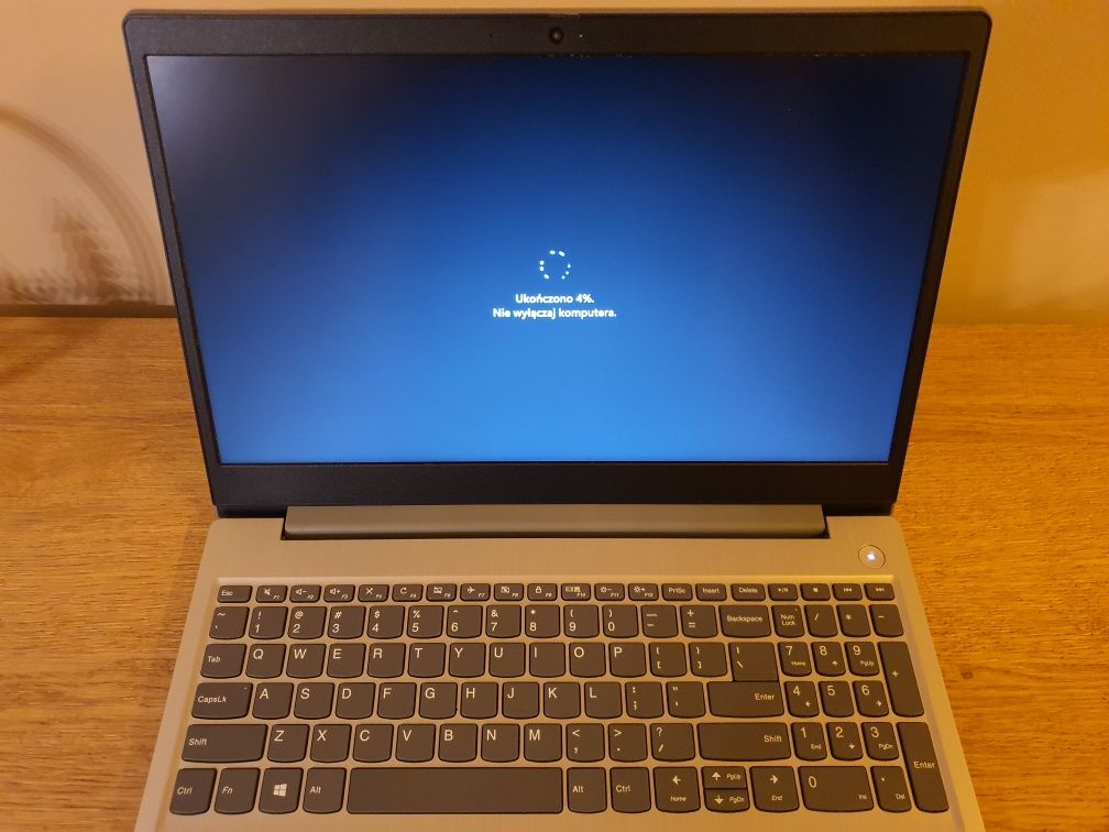 Laptop Lenovo ideapad 3 ^ i5 10gen ^ 8GB ^ 500GB SSDM2 ^ Wind 11