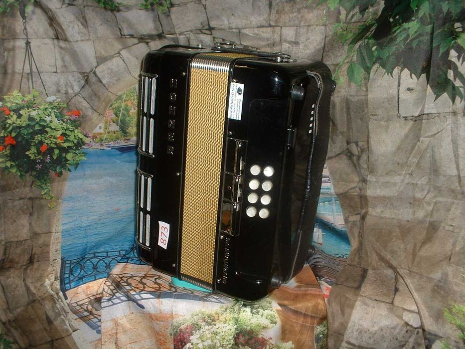 Concertina para venda N, 873