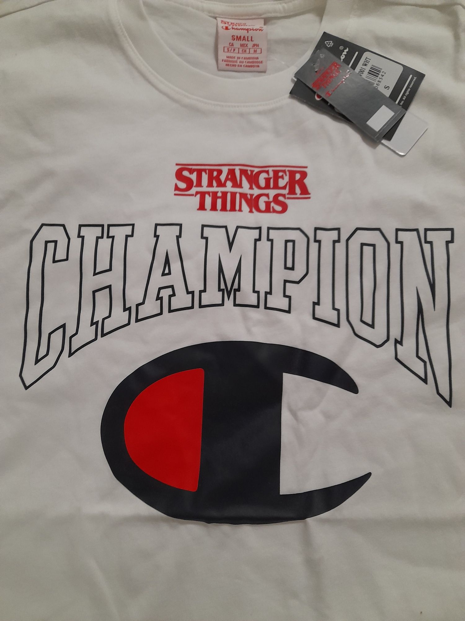 T-shirt branca Champion authentic X stranger things