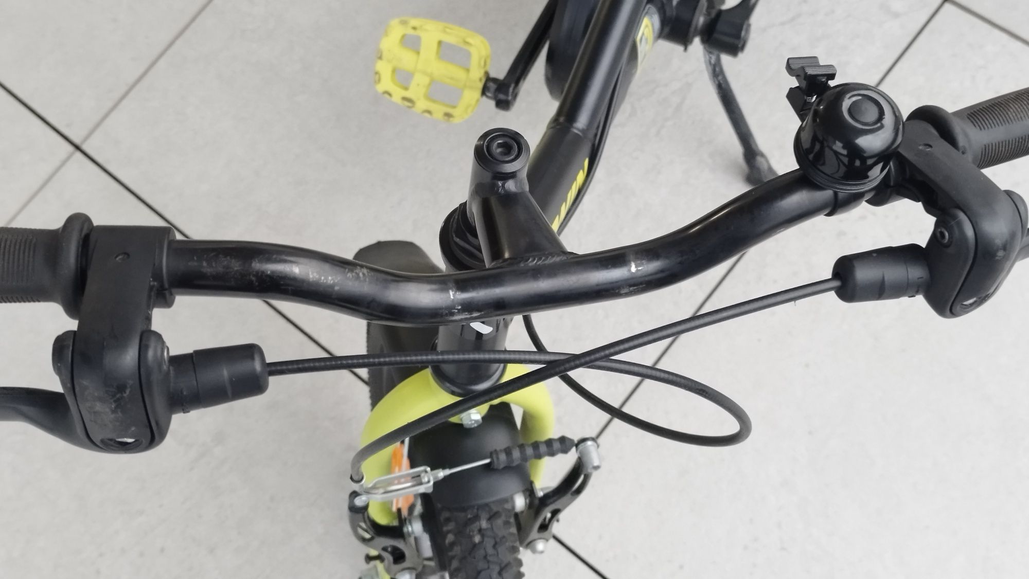 Rower dziecięcy Btwin Dark Hero 500 16"