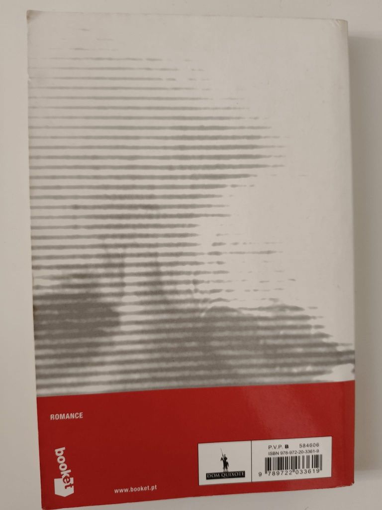 Livro de António Lobo Antunes - Memória de Elefante