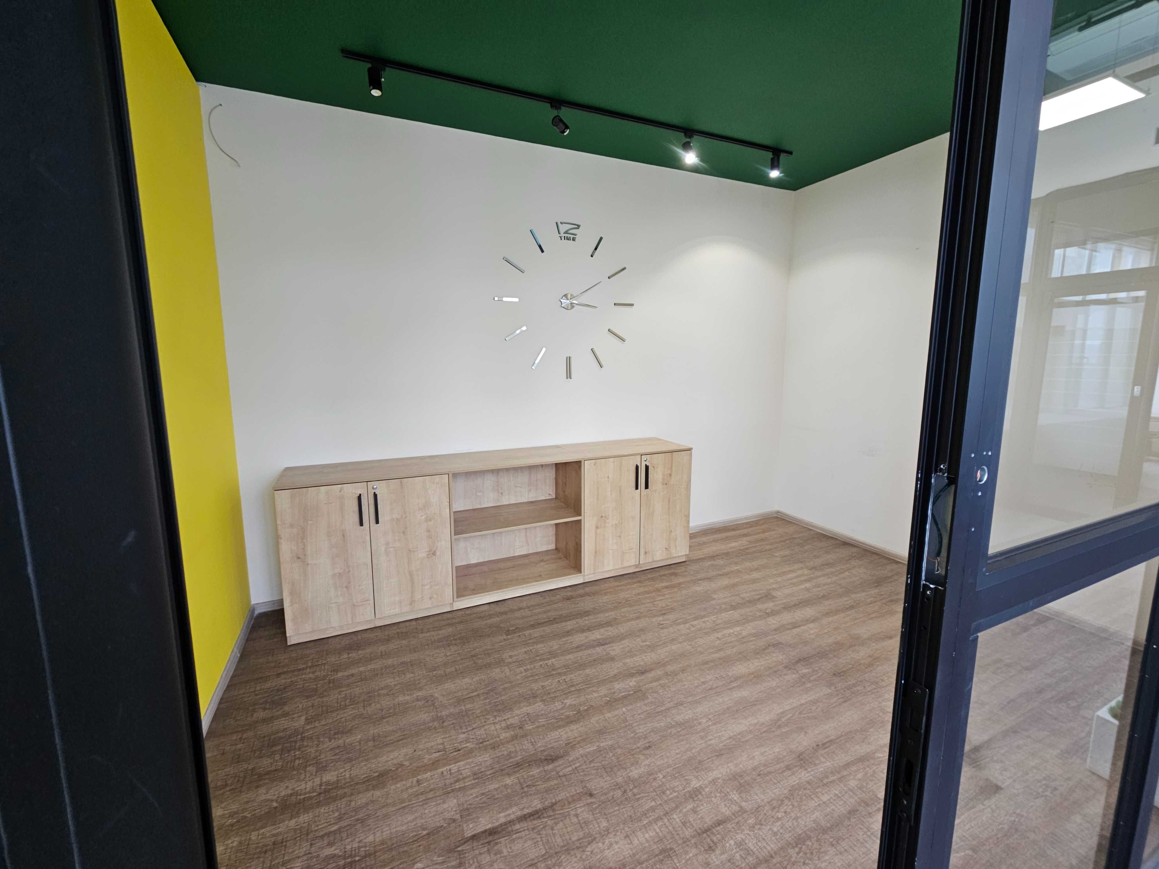 Офіс 325м2 open space, кухня + с/в, свіжий ремонт, без комісії