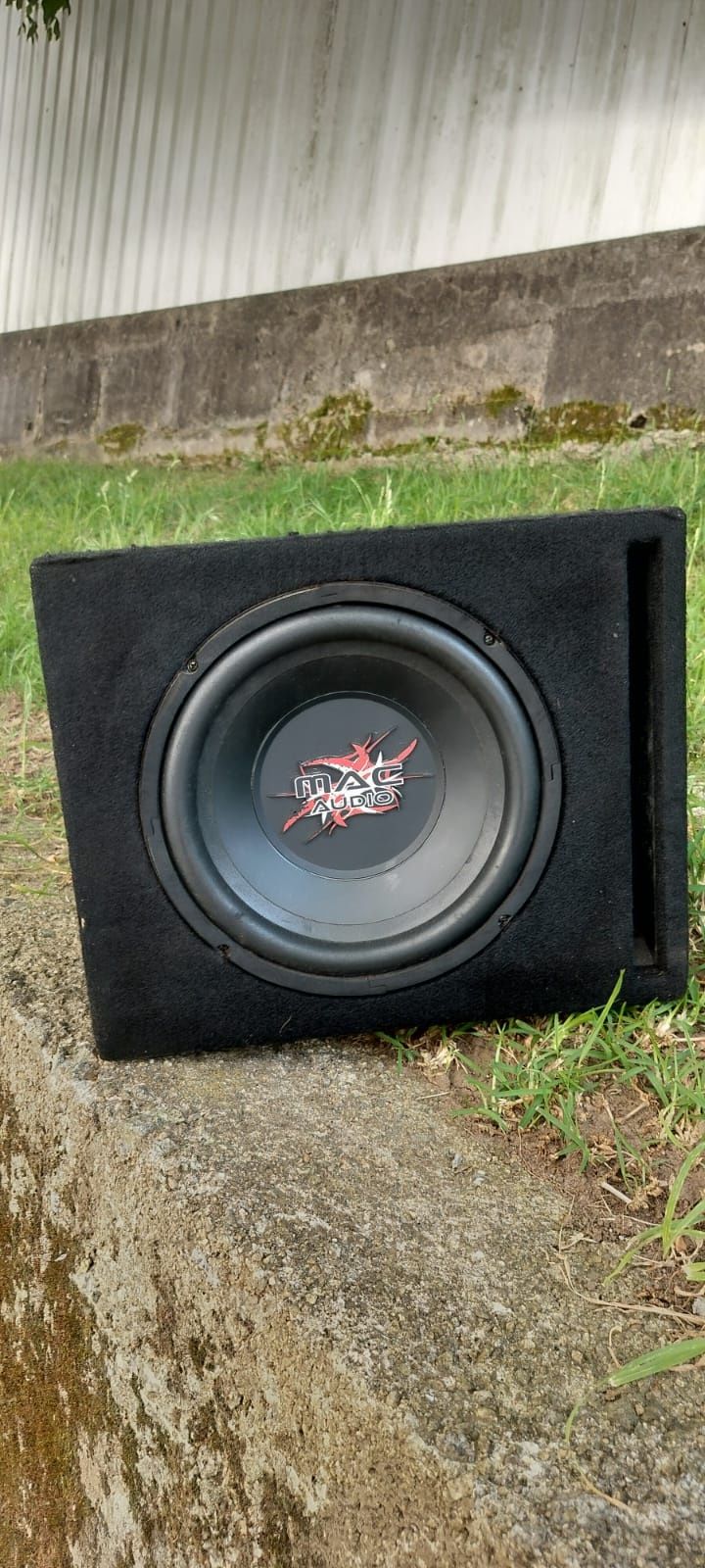 Subwoofer MAC para carro