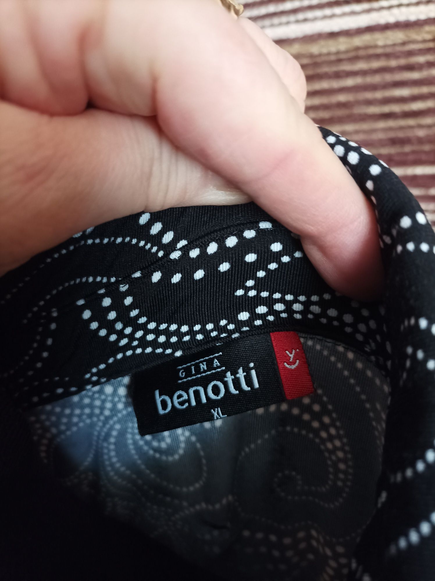 Sukienka giną benotti xl