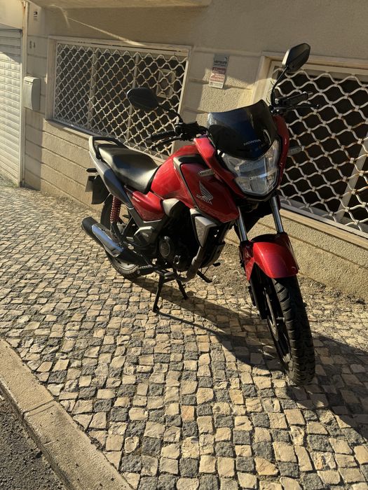 Honda CBF 125 vendo ou troco