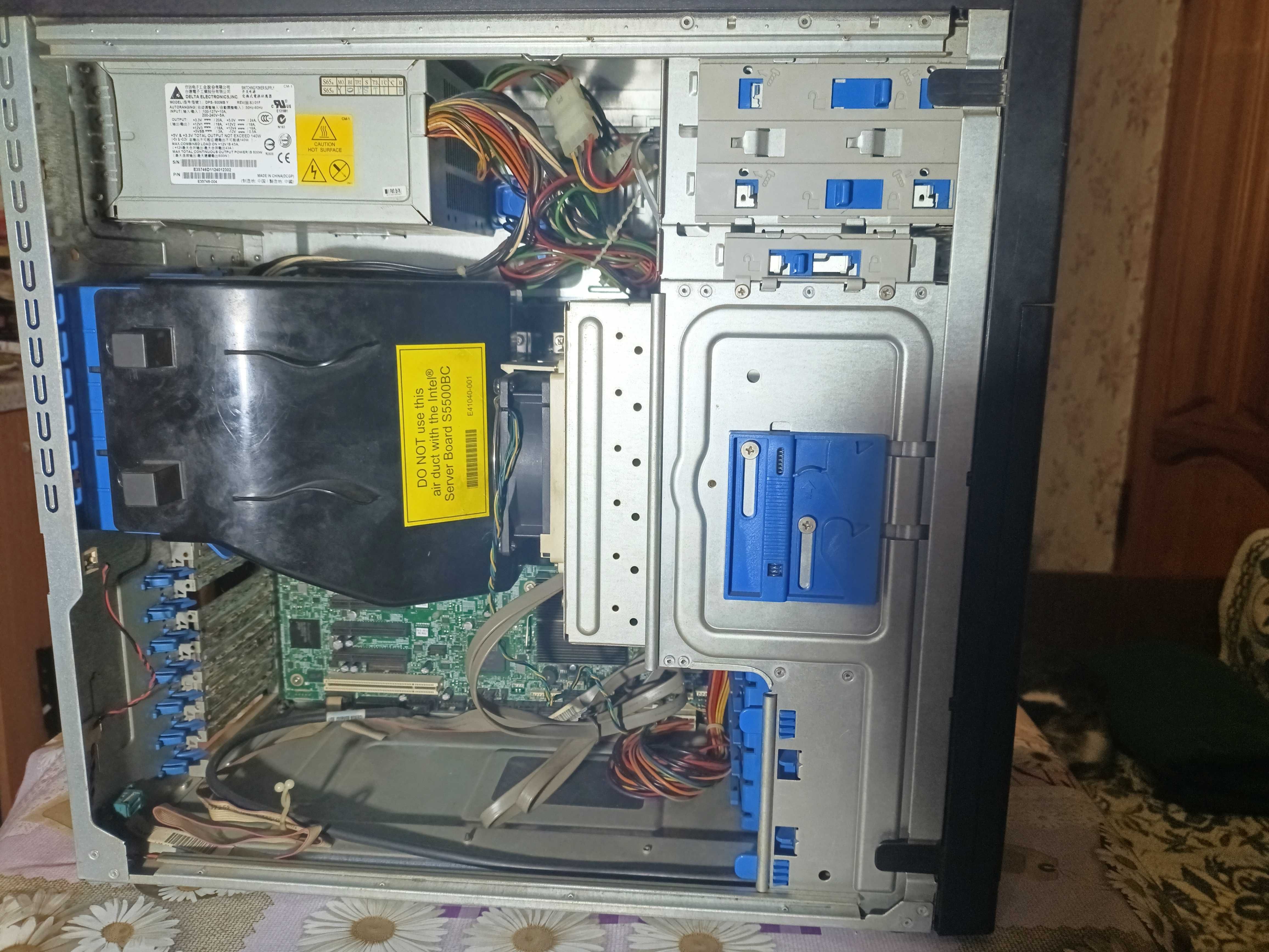 Server IBM S5500HCV