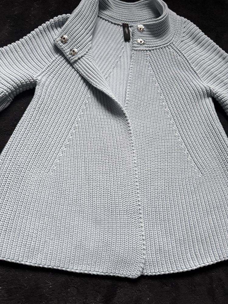 Luksusowy sweter Marc Cain – jasnoniebieski , oversize