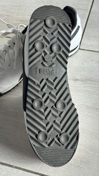 Buty Puma Roma 42,5  (275mm) prawie nowe