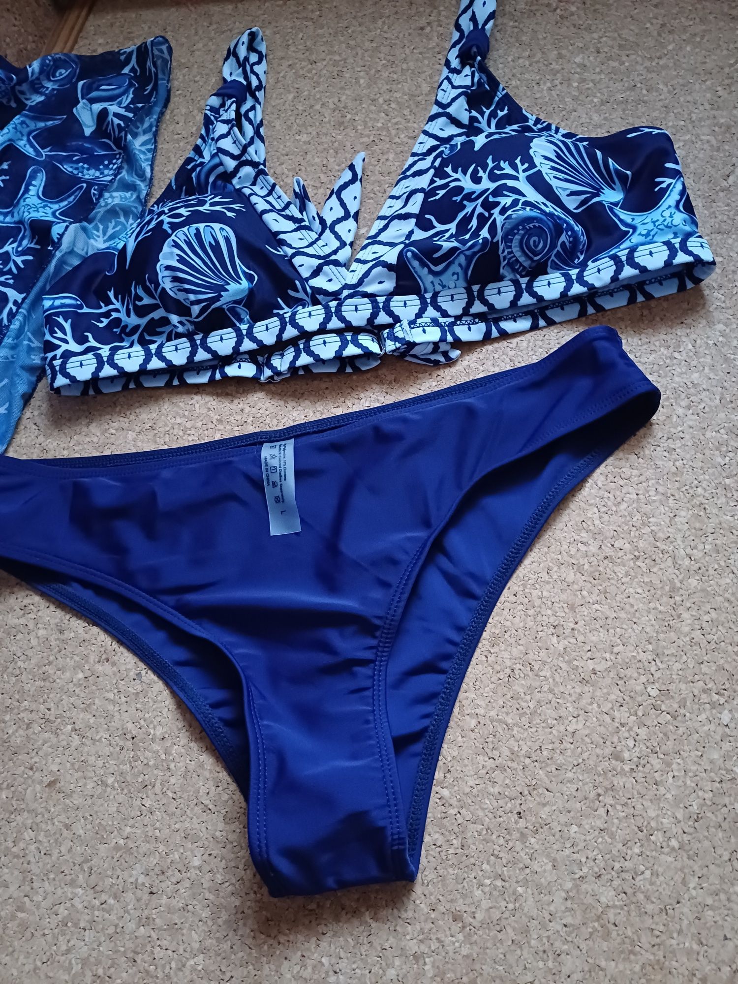 Biquini/ tankini 3 peças. Novo 
Novo.