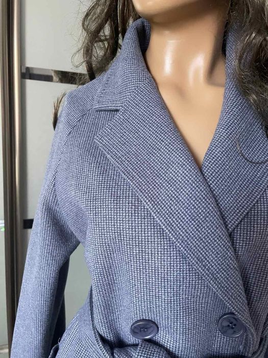 Пальто жіноче демісезонне