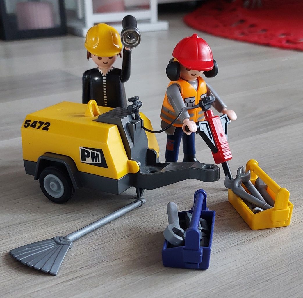 Wielki zestaw Playmobil figurki plus akcesoria I puzzle