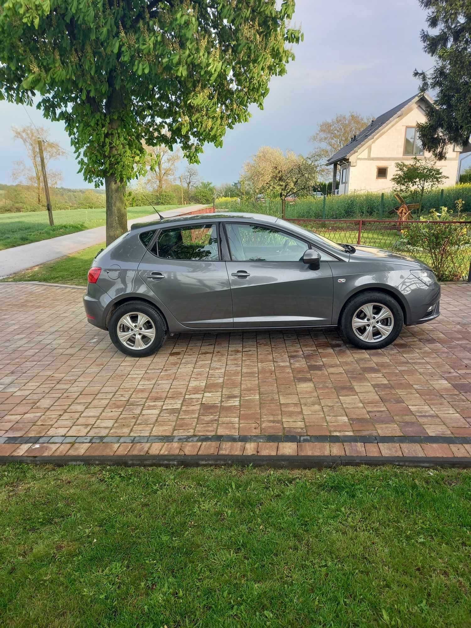 Seat Ibiza 1.2 TSI benzyna